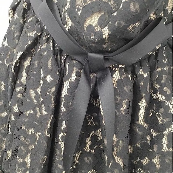 Neiman Marcus Black Dress Sz 10 Pre-owned In Great Shape - Picture 2 of 7